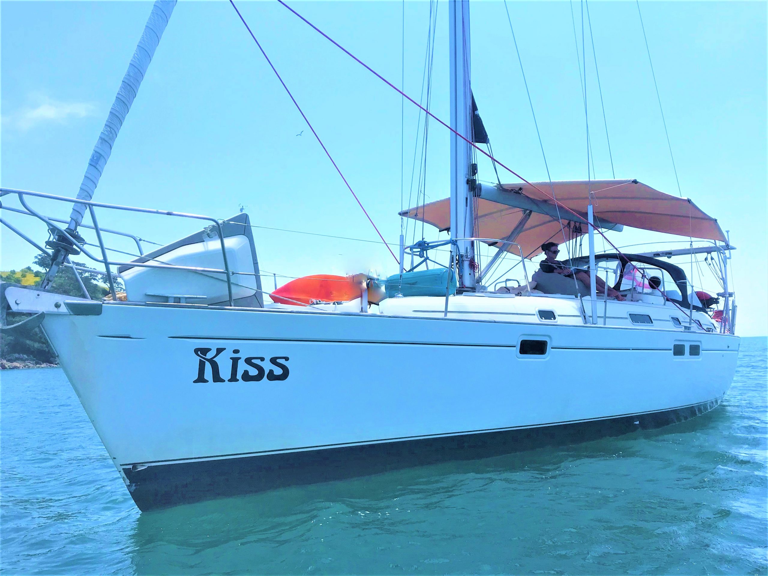Yacht Charter Services Specialising in Sailing Bay of Islands Overnights Cruise. Gourmet menus prepared from scratch onboard by our own Master Chef